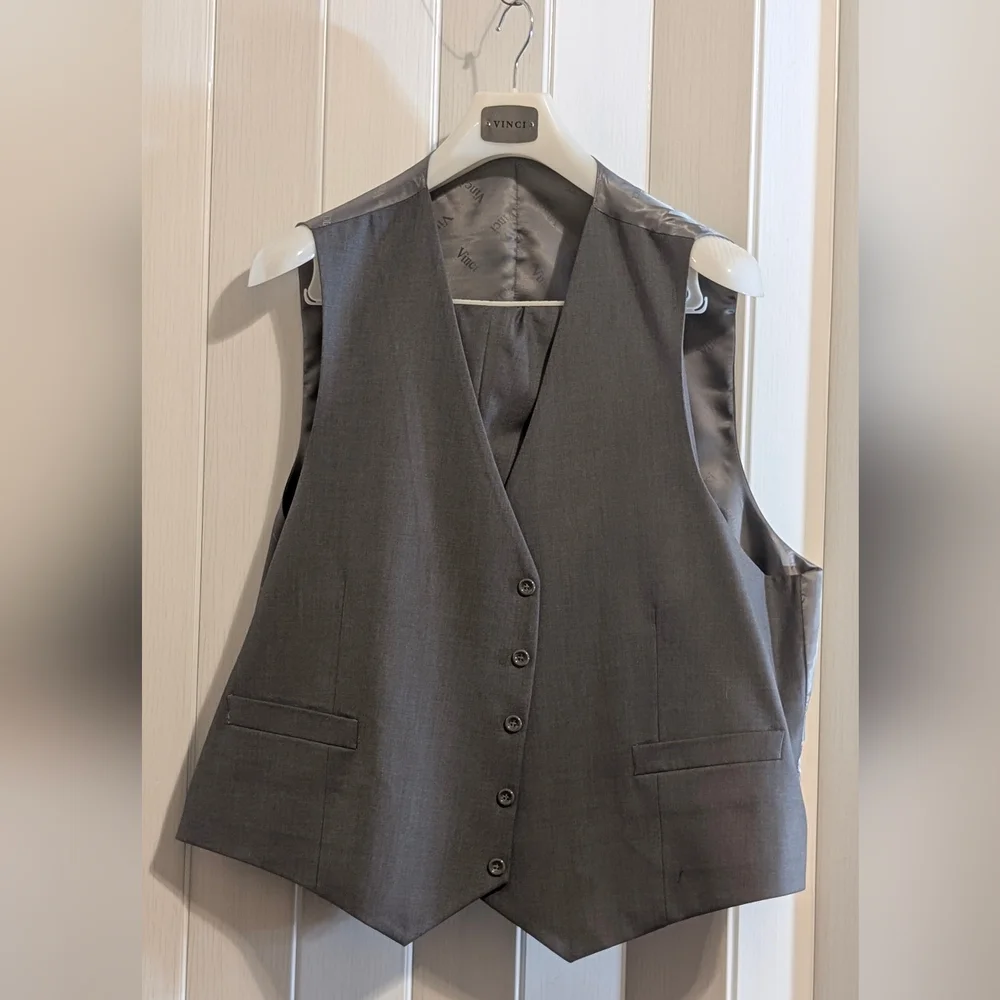 Men's Vinci 3 Piece Gray Suit Size 52R, Pants 47/30 - Picture 4 of 4